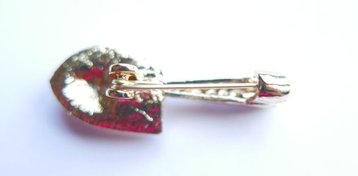 Small Gold Shovel Brooch With Tiny Rhinestones, Vintage Brooch Pin