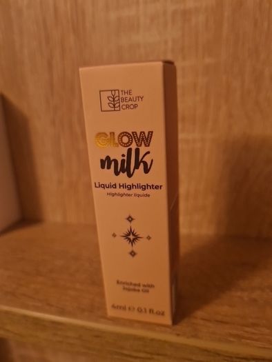 The Beauty Crop Glow Milk Liquid Highlighter