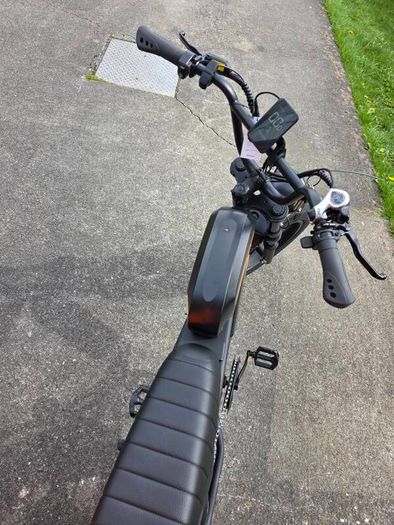 electric bike ENGWE M1 ,brand new in a box , delivery available.