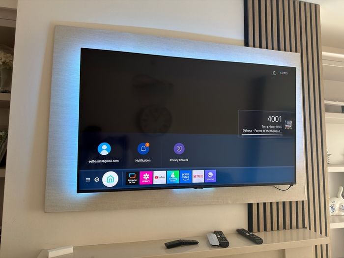 Samsung TV 50 inch 8 Series 8500