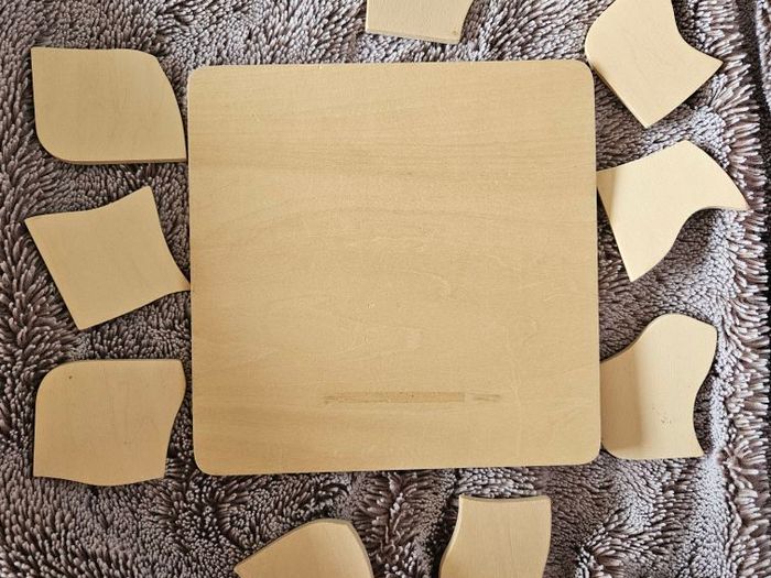 Goki Who Eats What? Wooden Matching Puzzle