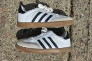 Adidas Samba size 6