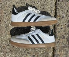 Adidas Samba size 6
