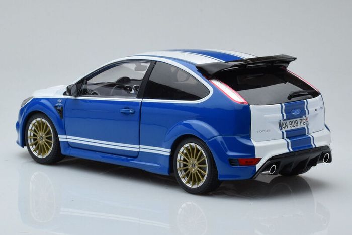 Ford Focus RS mk2 Le Mans Edition 2010 New in Box 1/18