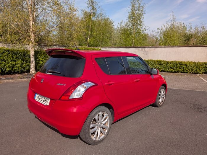 Top Spec Suzuki Swift SZ4 - 2014 (142)