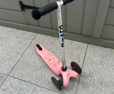 Micro scooter