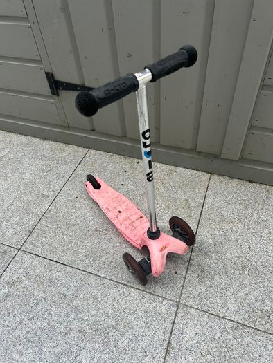 Micro scooter