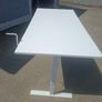 Standing / Sitting desk Image 5
