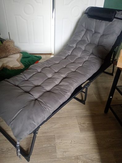 camp bed