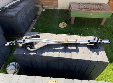 Thule Freeride roof carrier x 3