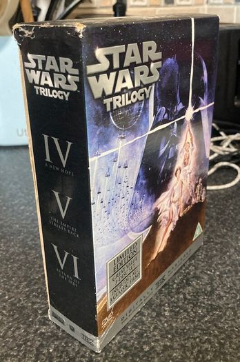 Star Wars Trilogy Limited Edition DVD Box Set (Episodes IV, V & VI)