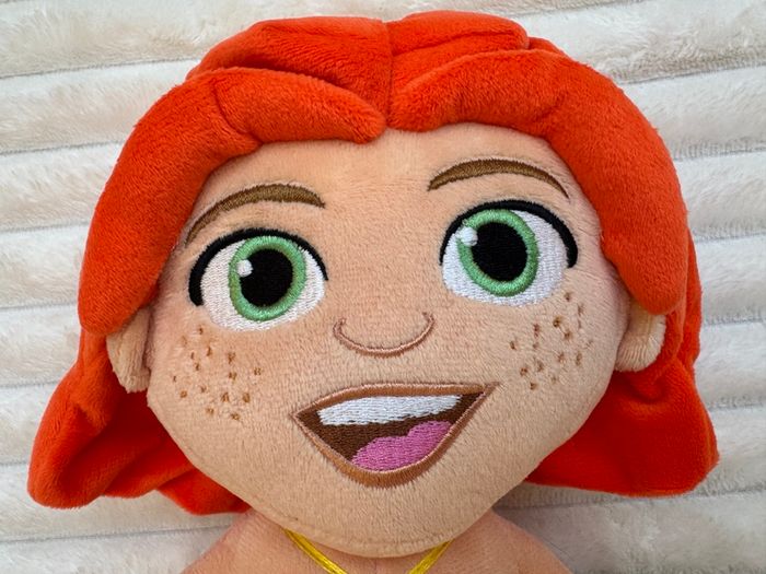 The Croods 2 A New Age Cave Girl Plush Please look at the pictures