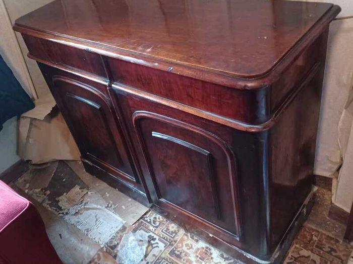 Sideboard cupboard