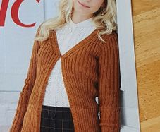 A Knitting Pattern - Cable Chic - E