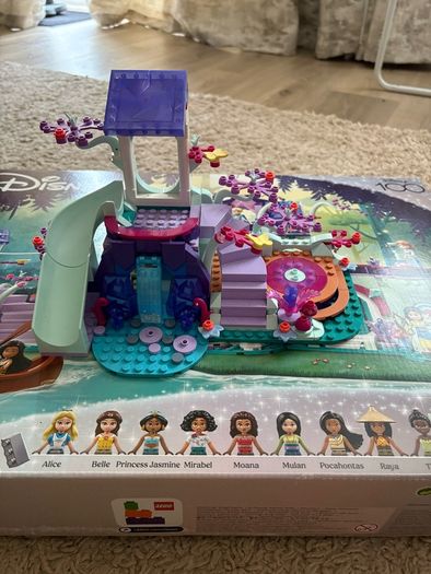 Lego Disney Enchanted Treehouse