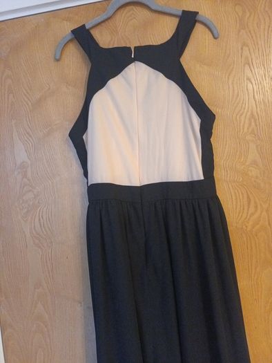 Love Label  Black Dress.  S.16.   B.N.W.T