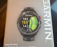 Garmin Approach S70