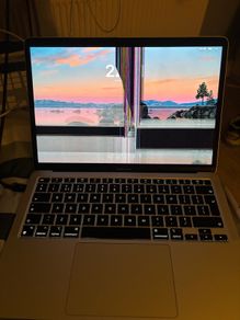 Macbook Air 2020 M1 256 Gb Ssd 8 Gb  Ram  Damaged Lcd