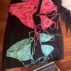 set of bikinis size M