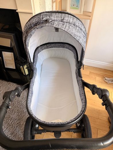 Venicci pram for sale