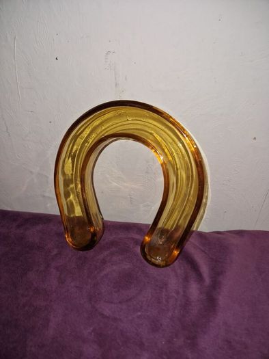 Vintage amber glass horseshoe posy vase