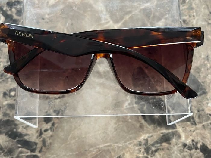 Revlon sun glasses
