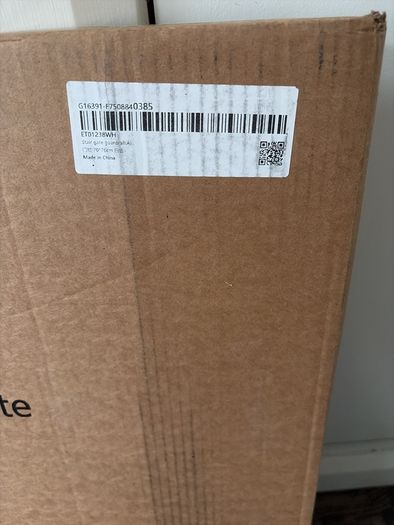 Baby safety gate