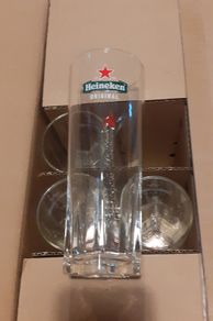 New Style Heineken Pint Glasses