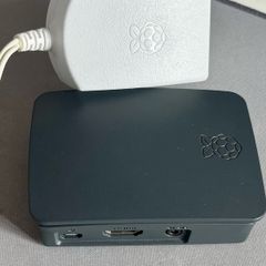 Raspberry Pi 3B+ with case and original adapter