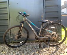 Small womans adult bike