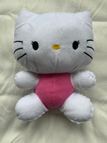 Sanrio Hello Kitty Plush Used Please look at the pictures