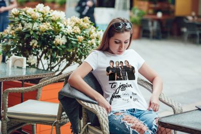 Personalised with your name 5 sos t-shirt with signatures autographs must have Christmas gift present