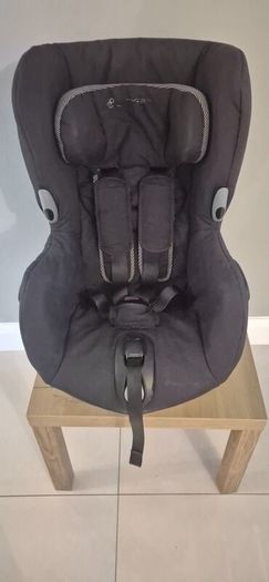 Maxi Cosi Axiss Car Seat