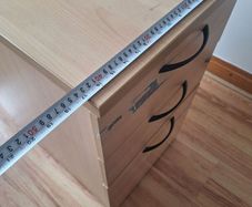 Chest of drawers