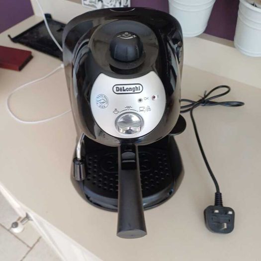 Delongi coffee machine