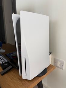 PS5 Disc Console + 2 Controllers + 6 Games