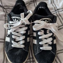 Adidas Campus size 5.5