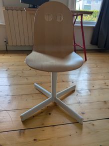 kids desk chair
