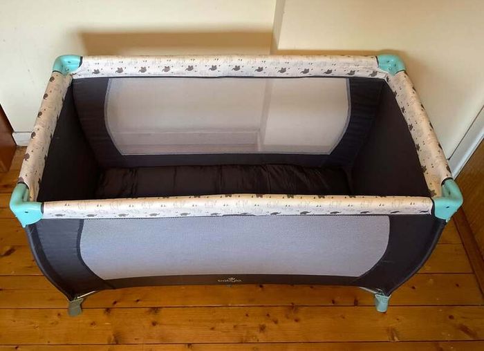 Babylo Travel Cot with Carry Bag | Black & Grey