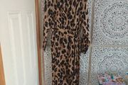 Leopard print wrap dress M/L