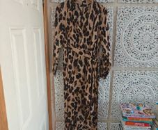 Leopard print wrap dress M/L