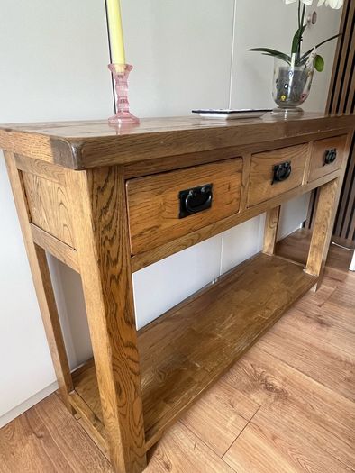 A Coffee table and console Matching SET