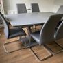 table and 6 chairs Image 3
