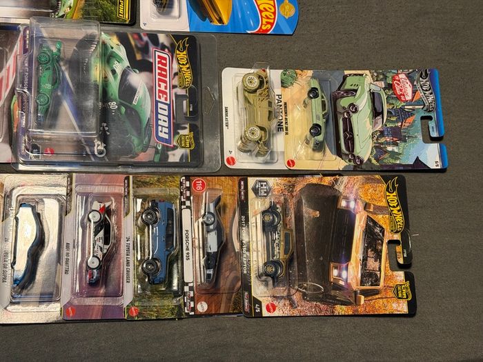 Hot wheels bundle Rexy