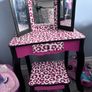 Girls Vanity Table Image 4