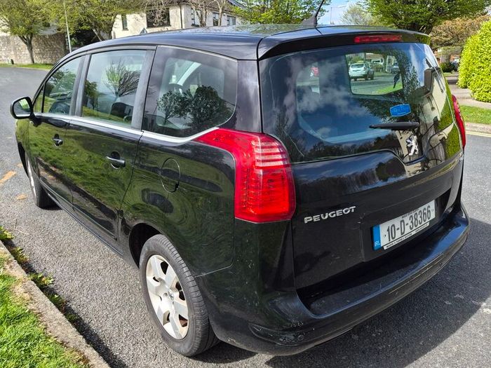 Peugeot 5008 7 Seater Diesel Car/ Estate