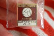 official Manchester United supporters pin badge. 80 s