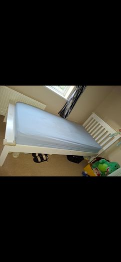 Single bed