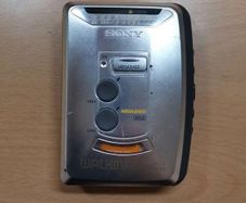 Sony WM-FX183 Walkman Cassette Player