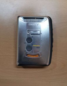 Sony WM-FX183 Walkman Cassette Player